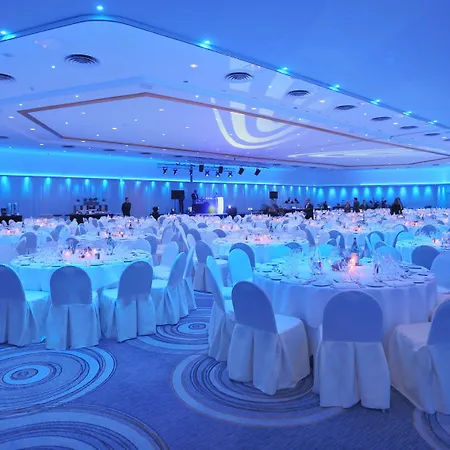 Fairmont 4*