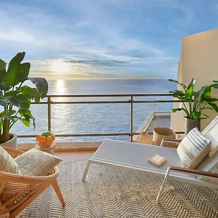 Fairmont Hotel 4*